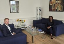 Minister Plenipotentiary Arrindell Receives Courtesy Visit from Kunst