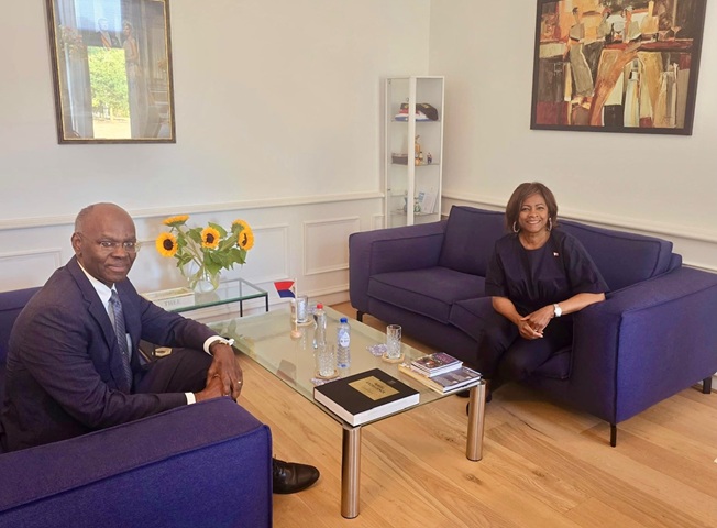 MinPLEN GA Receives Courtesy Visit from Former Governor Holiday 160826