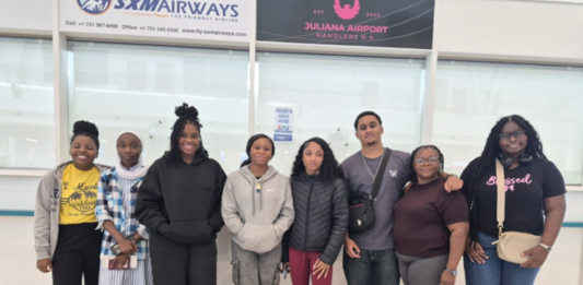 Eight Statia Students Leave for Studies in the Netherlands