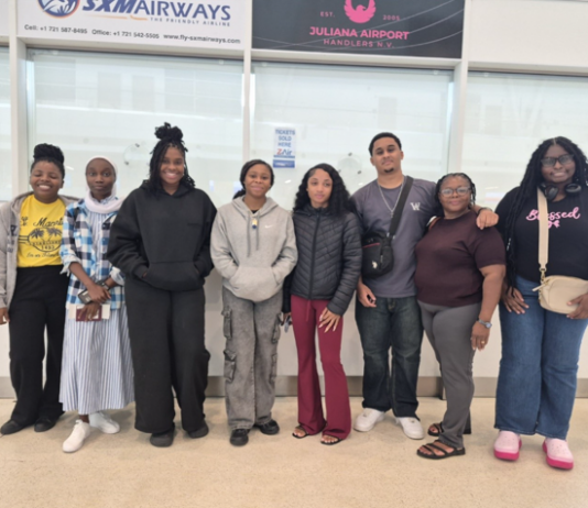 Eight Statia Students Leave for Studies in the Netherlands