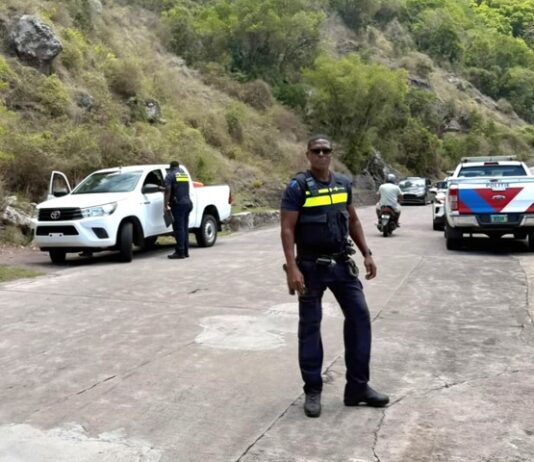 Scooter accident and Scheduled traffic control on Saba and Statia