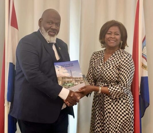 Minister Arrindell Welcomes Curaçao’s Newly Appointed Minister Plenipotentiary