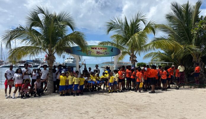 Students at Cleanup
