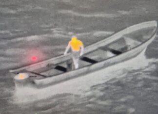 Coast Guard tows stranded boater to Sta. Cruz after flare alert