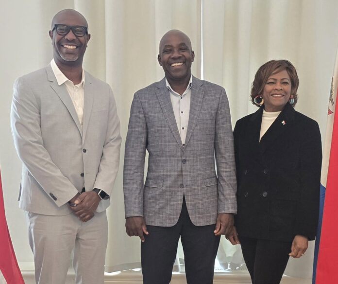 L to R: Harlec Doran, Manager Human Resources SMMC, Dr. Felix Holiday, Director of SMMC, and Minister Plenipotentiary Drs. Gracita R. Arrindell.