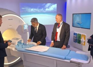PM Mercelina Explores Smarter, More Connected Healthcare for Sint Maarten During Philips Visit