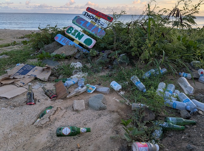 Recent littering at Little Bay Beach