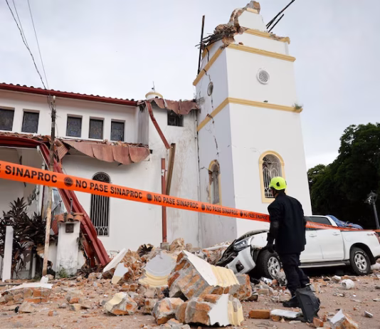 7.7 magnitude earthquake shakes Panama